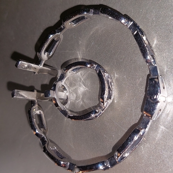 Michael Kors Silver Bling Ring Size 8 Bracelet Set - Picture 2 of 5